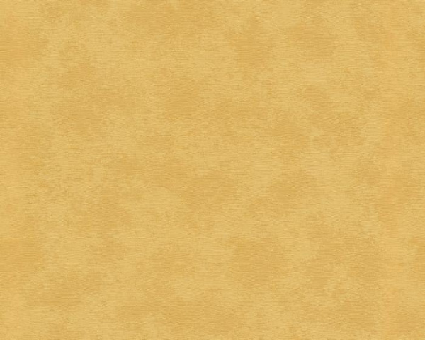 935702